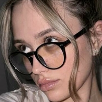 Abigail Huxley Desnuda