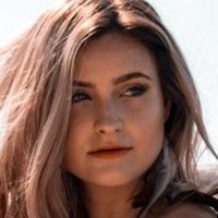 Alyssia McGoogan Desnuda