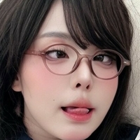 Aoiusagi2000 Desnuda