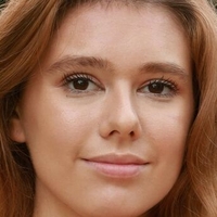 Ariana Reychers Desnuda