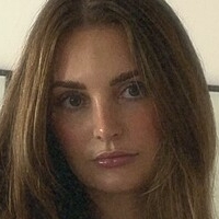 Aspyn Ovard Desnuda