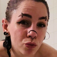 Bonnie Bowtie Desnuda