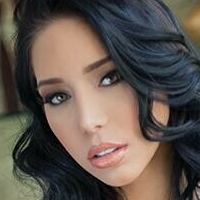 Carolina Petkoff Desnuda