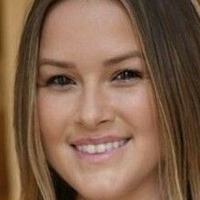 Carrie Lachance Desnuda