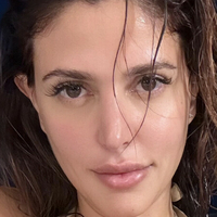 Charming_ale Desnuda