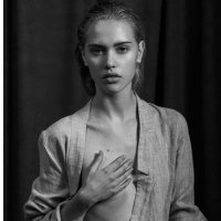 Claire Fromaigeat Desnuda