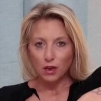 Elise Van Vlaanderen Desnuda