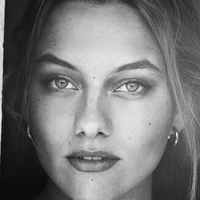 Ella Kernkamp Desnuda