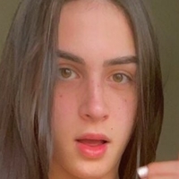 Elloah Guedes Desnuda