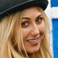 Emma Slater Desnuda