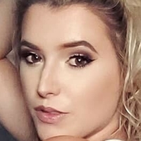 Hillary Kutschker Desnuda