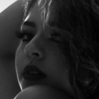 hydeexgi$elle Desnuda