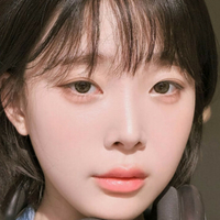 In Kang Kyung Desnuda