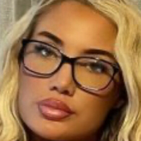 juliaholbanel Desnuda