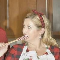 Just The Sparks Desnuda