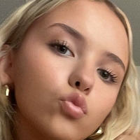 kelseyparker Desnuda