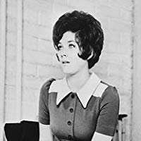 Linda Thorson Desnuda
