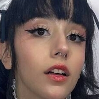 littleangel.png Desnuda