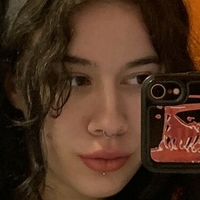 Luallum Desnuda