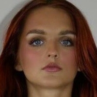 Maddy Hewett Desnuda
