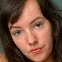 Maisey Brooks Desnuda