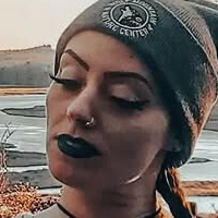 Niki Dysnomia Desnuda