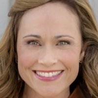 Nikki Deloach Desnuda