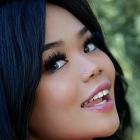 Pixie Gloss Desnuda