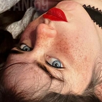 Sarahbustani Desnuda