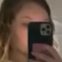 Taykxsav Desnuda