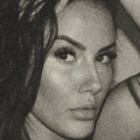 Viviaaan Desnuda