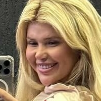 Viviane Bardeson Desnuda