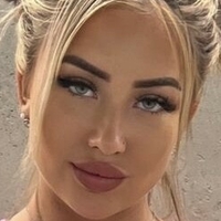 Weweska Desnuda