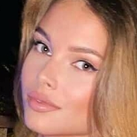 Yulia Polyachikhina Desnuda